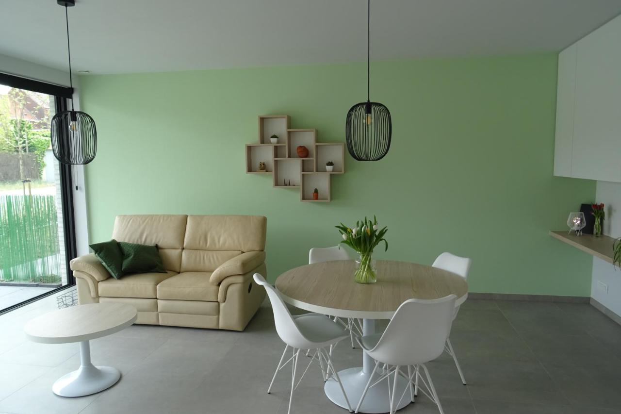 Justus Apartment Ипер Екстериор снимка